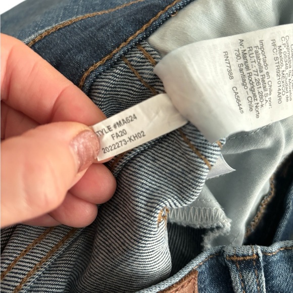 Madewell - Petite 10" High-Rise Skinny Jeans in Wendover Wash-Size 23P - Picture 11 of 12